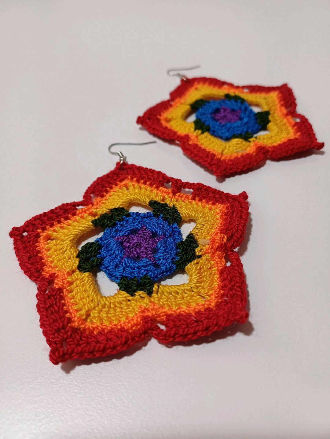 mandala-gokkusagi-kupe-cok-renkli