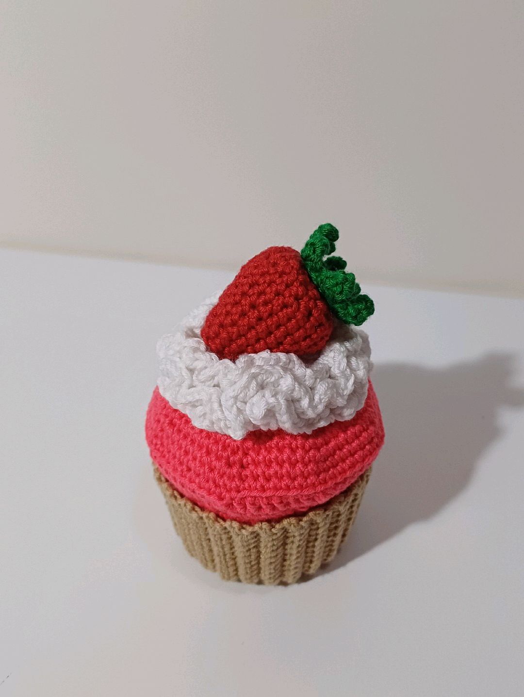 parcali-cupcake-pembe