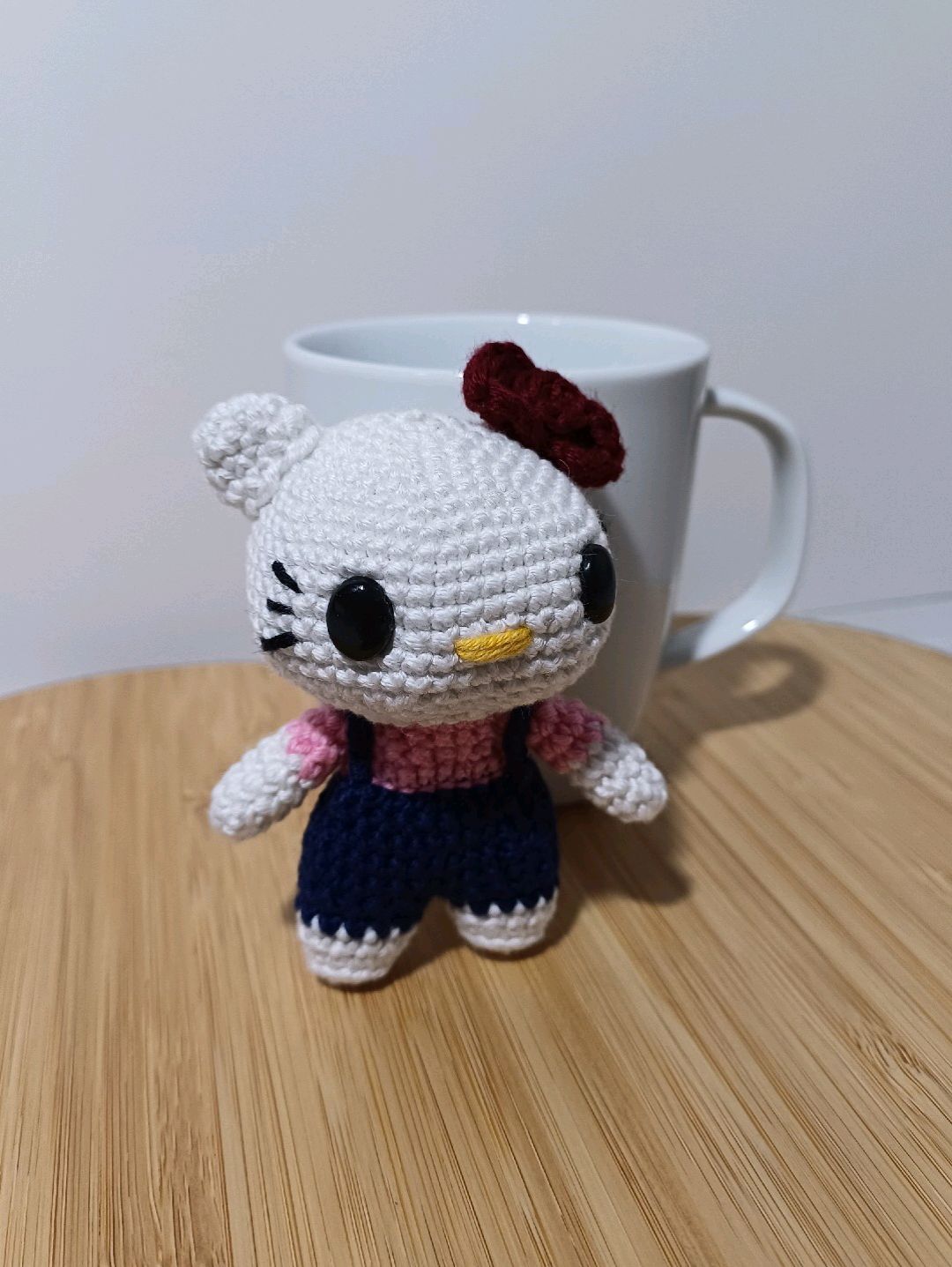 kucuk-hello-kitty-cok-renkli