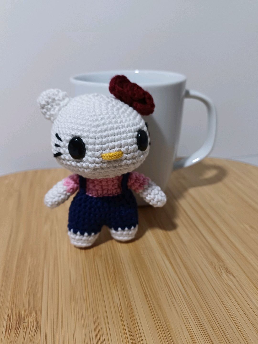 kucuk-hello-kitty-cok-renkli