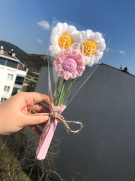 Örgü Çiçek Papatya Buketi Pembe Beyaz Papatya Kadınlar Günü Beyaz