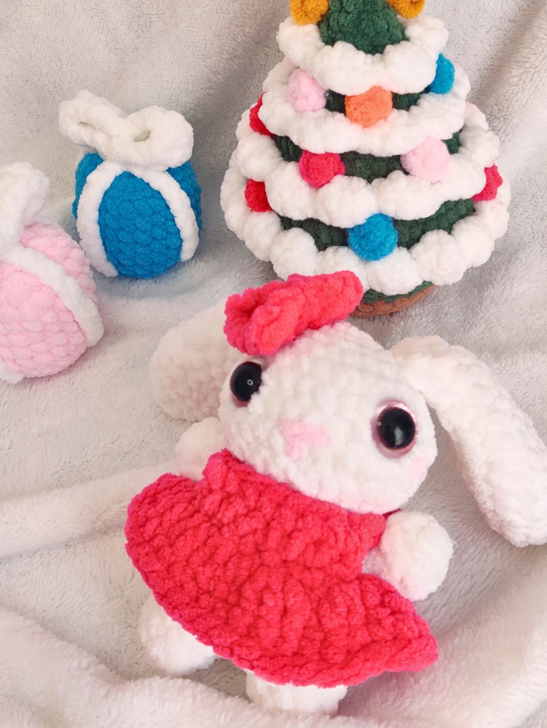 pakize-tavsan-amigurumi-oyuncak-pembe