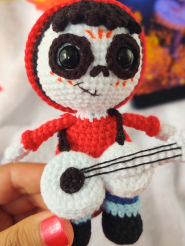 Coco Miguel Karakter Amigurumi Oyuncak Kırmızı