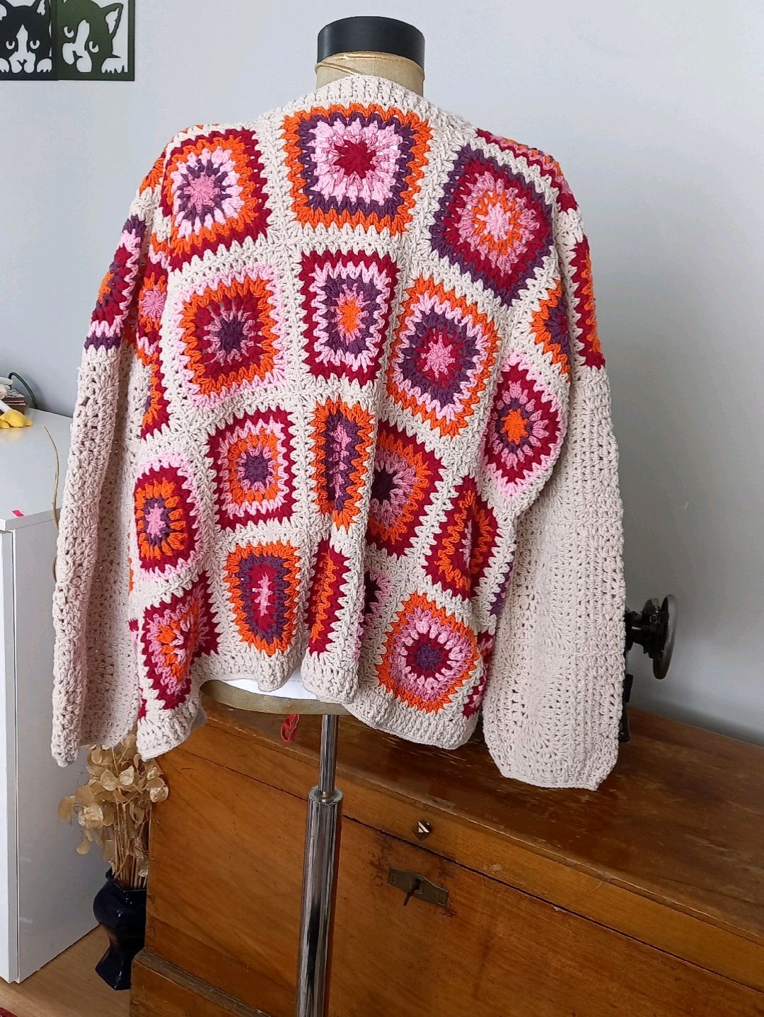 el-orgusu-renkli-motif-hirka-bej
