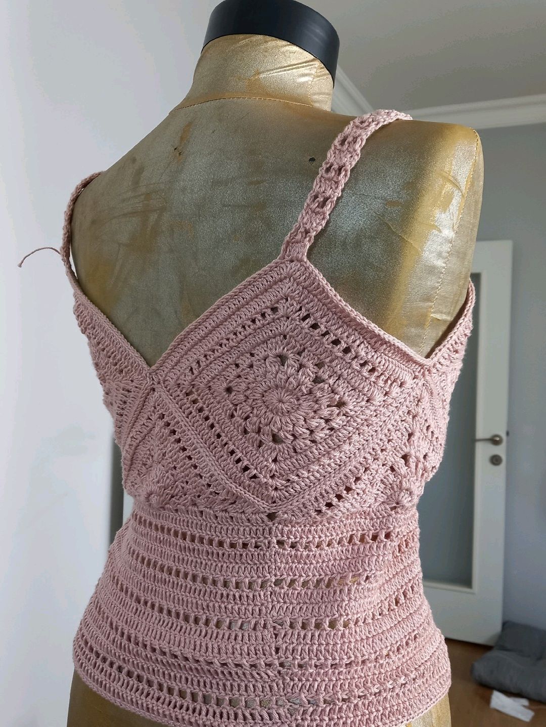 el-orgusu-pudra-crop-top-pembe