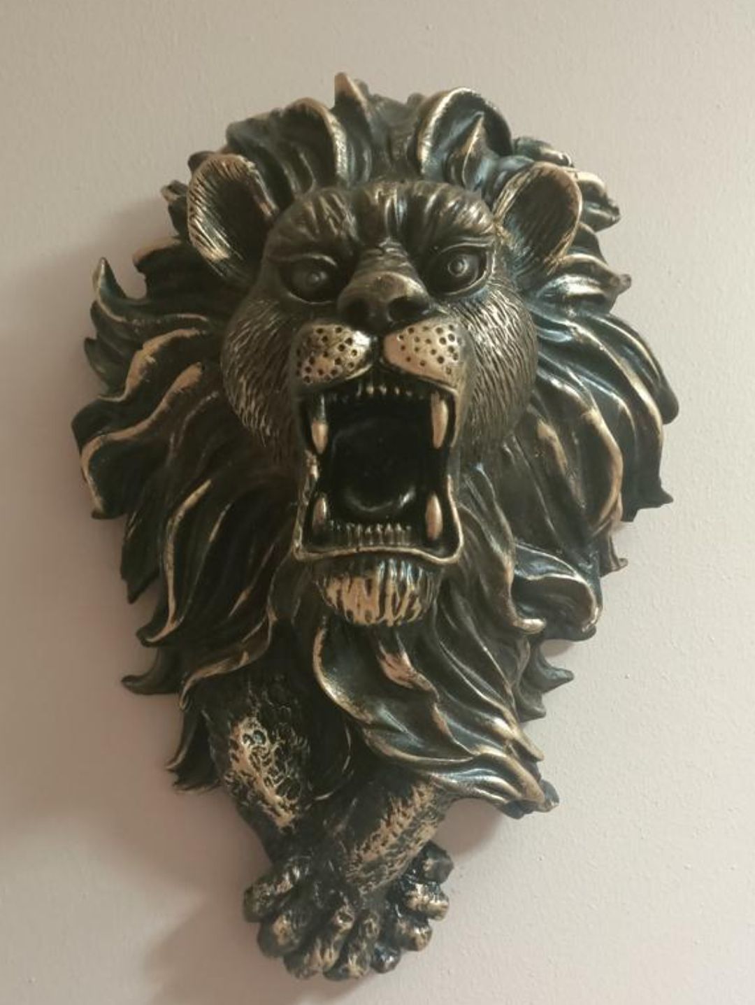 aslan-basi-duvar-heykeli-siyah