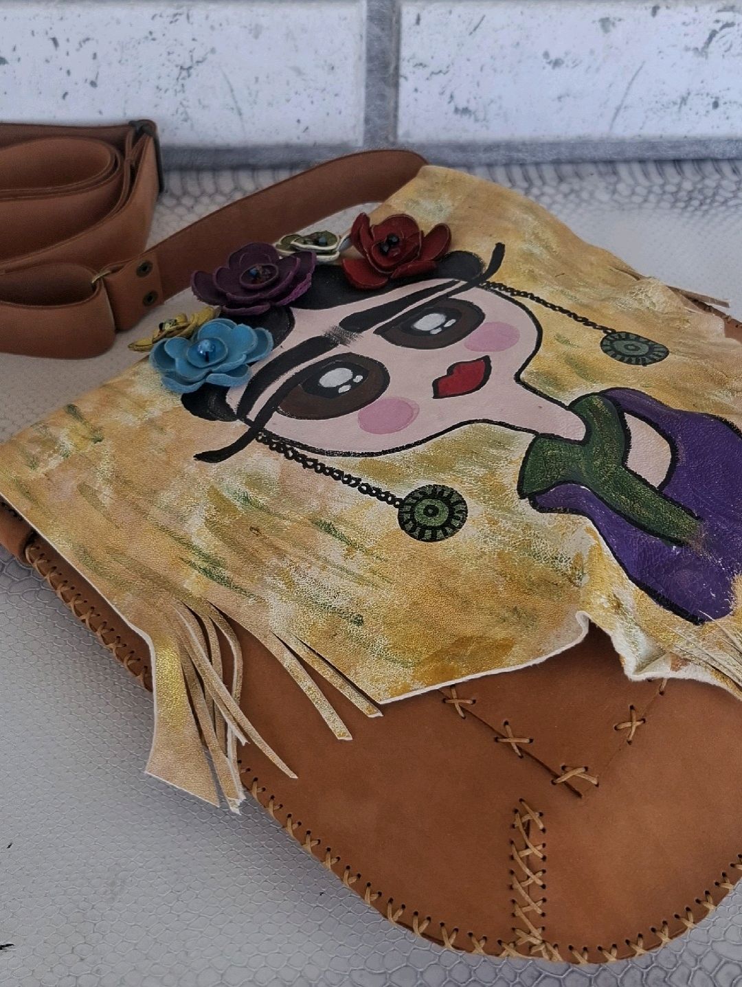 frida-monturlu-taba-dogal-deri-tasarim-canta-taba