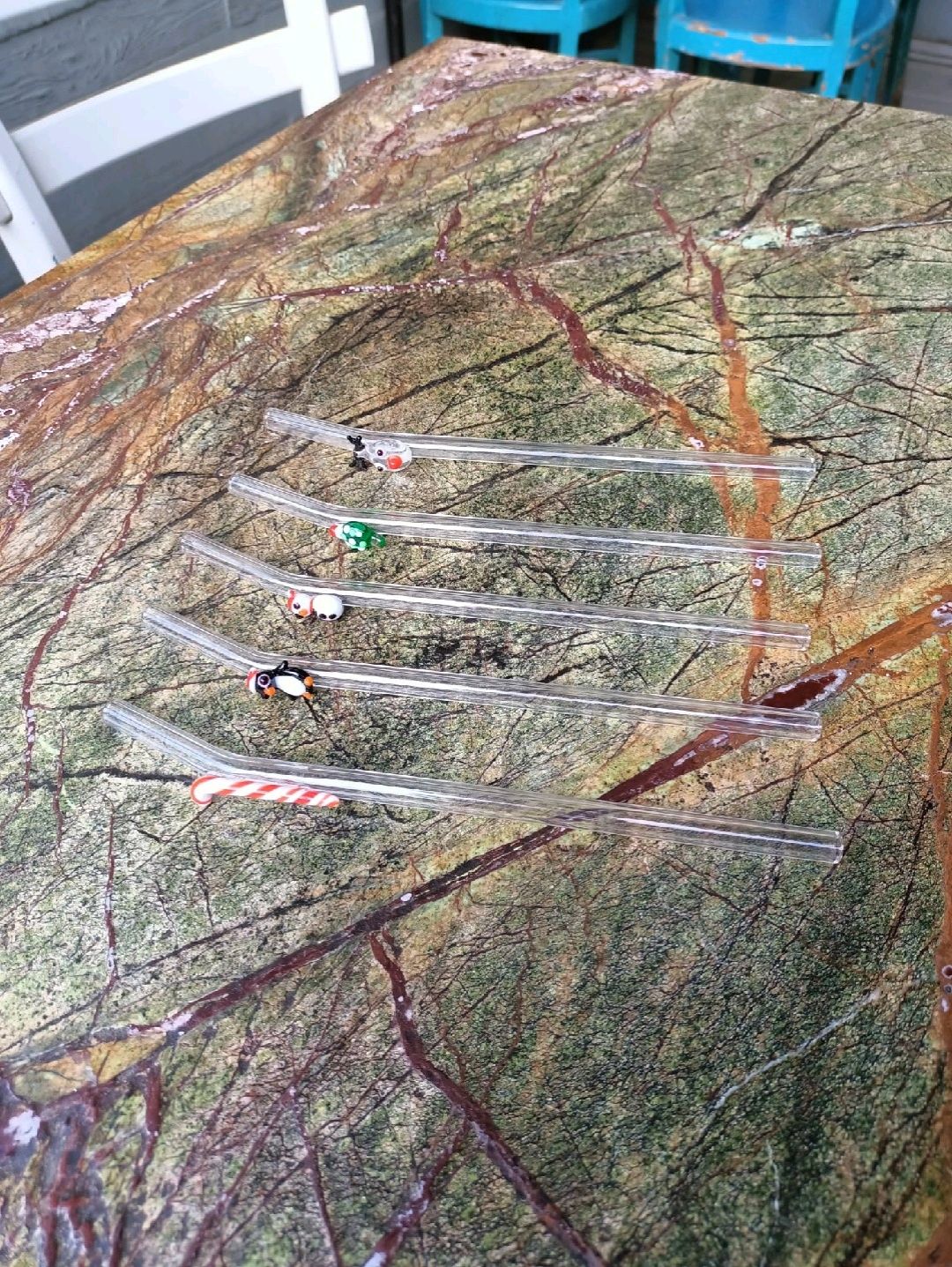 yilbasi-tasarim-cam-pipetler-cok-renkli