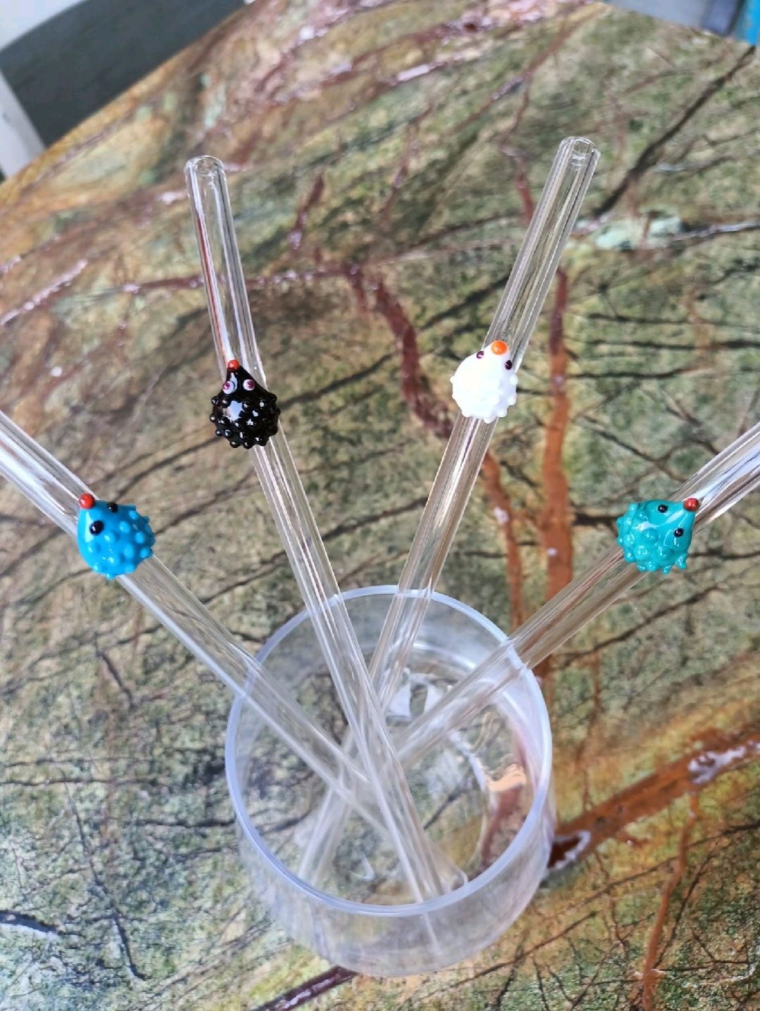 kirpi-figurlu-cam-pipetler-cok-renkli