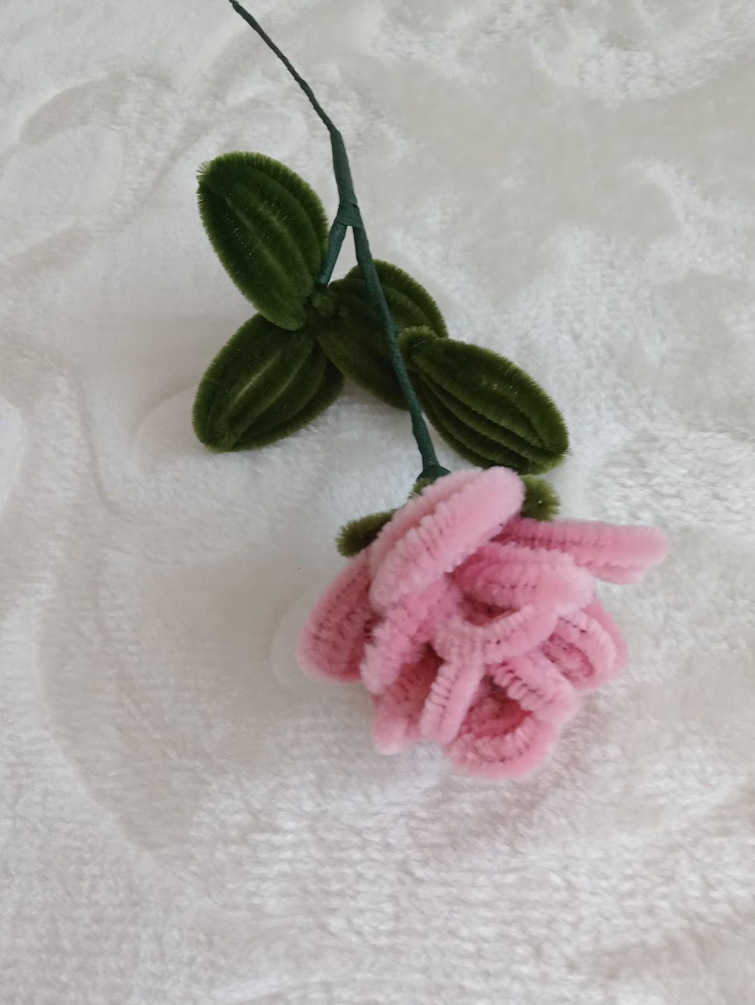 solmayan-el-yapimi-ozel-gunlerinize-sonil-gul-cicek-pembe