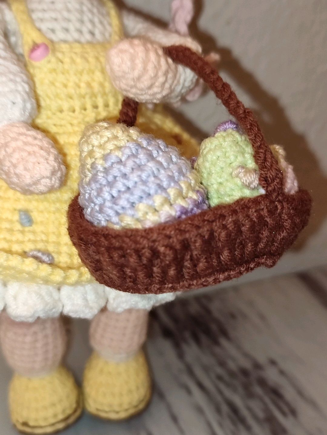bonnie-kiz-bebek-amigurumi-cok-renkli