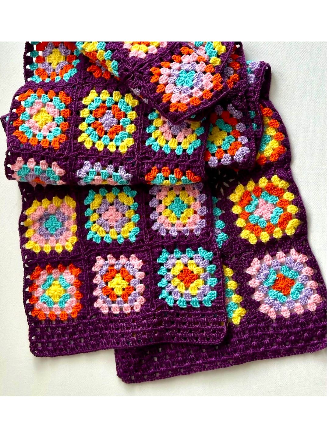 el-orgusu-canli-renkli-ve-simsicak-atki-mor-mor