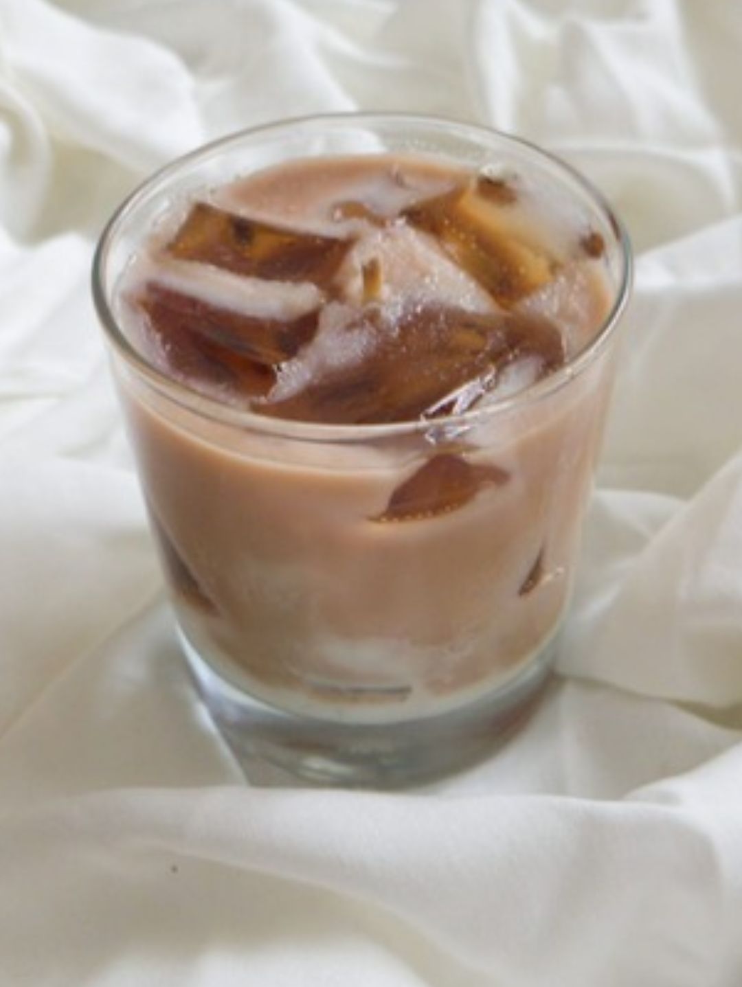 ice-coffee-kahve-tutkunlarina-ozel-ferahlatici-dokun-kahverengi