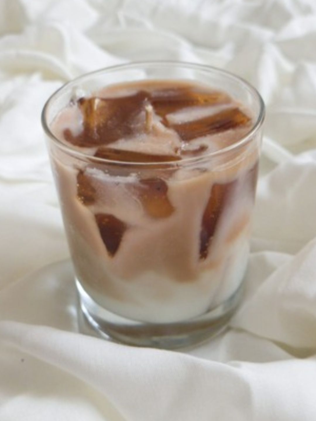ice-coffee-kahve-tutkunlarina-ozel-ferahlatici-dokun-kahverengi