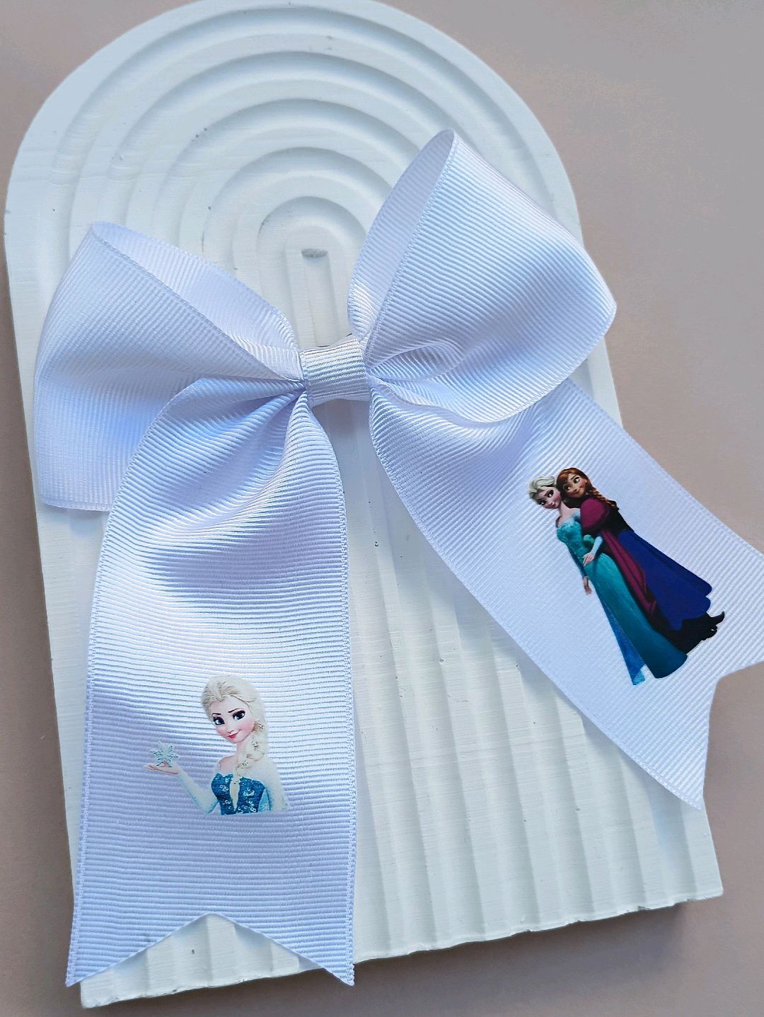 frozen-elsali-toka-beyaz