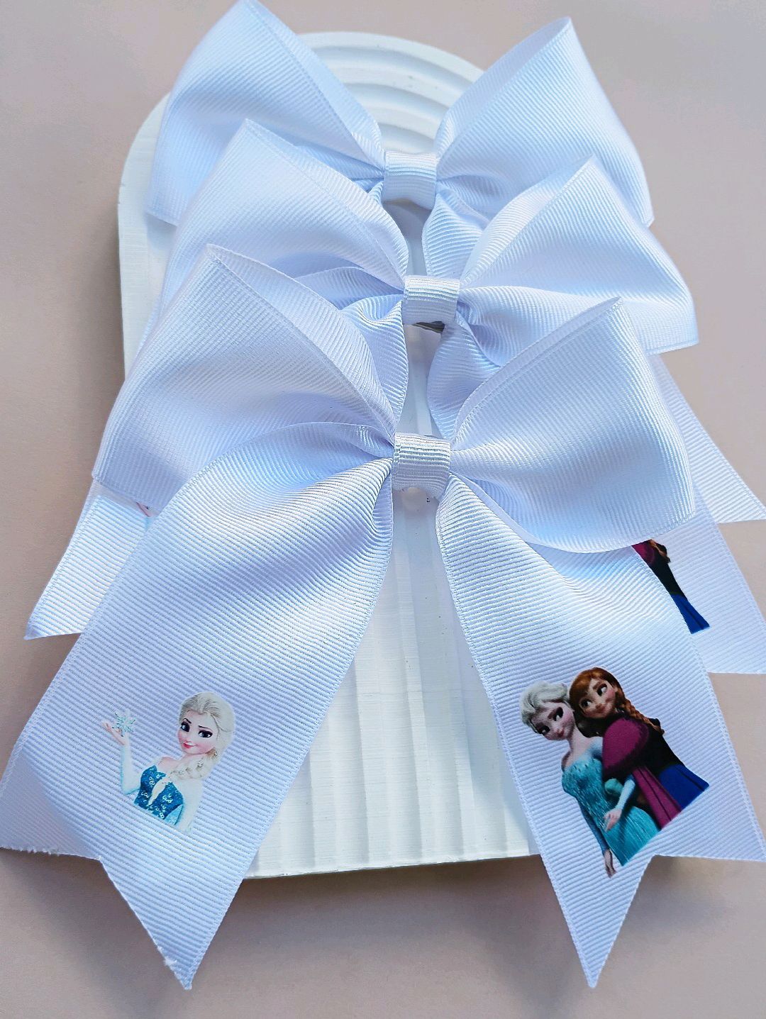 frozen-elsali-toka-beyaz