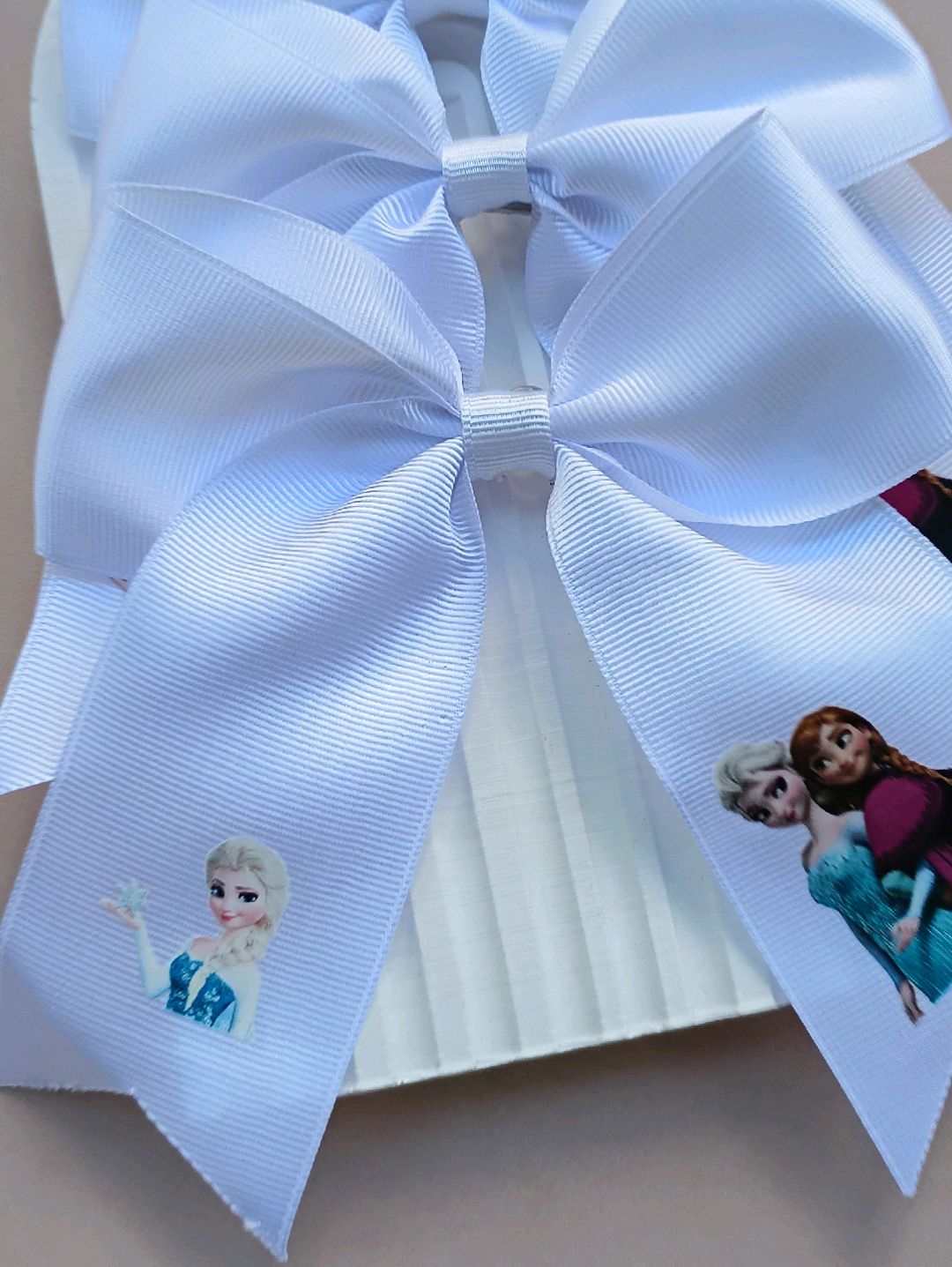 frozen-elsali-toka-beyaz