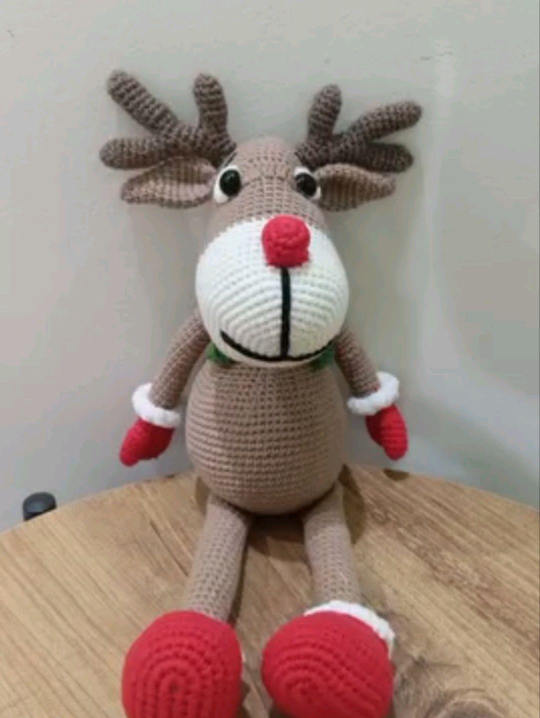 geyik-amigurumi-bej