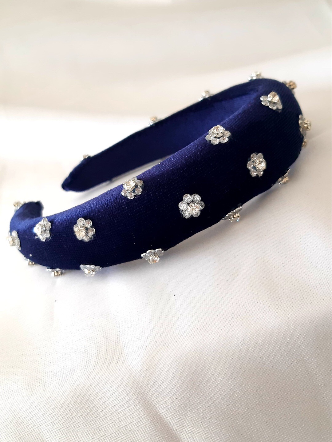 diamond-flowers-lacivert-tasli-kadife-tac---sac-aksesuari