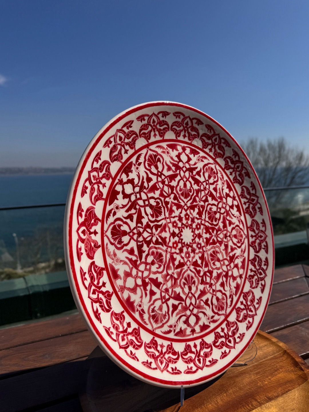 klasik-cini-dekoratif-tabak-kirmizi