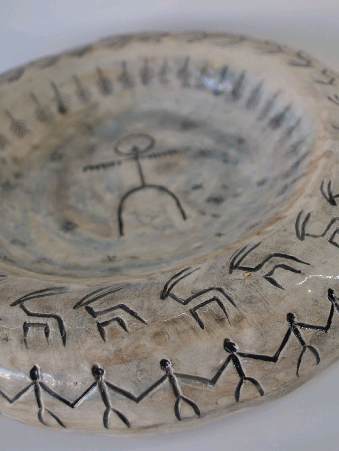 saman-davulu-duvar-panosu-bej