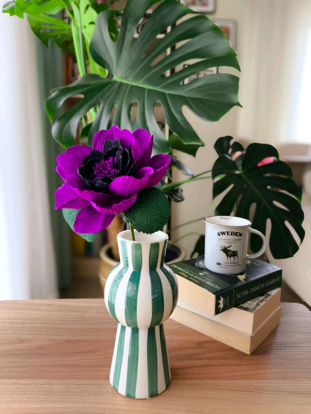 deep-purple-peony-kagit-cicek-u-koyu-mor