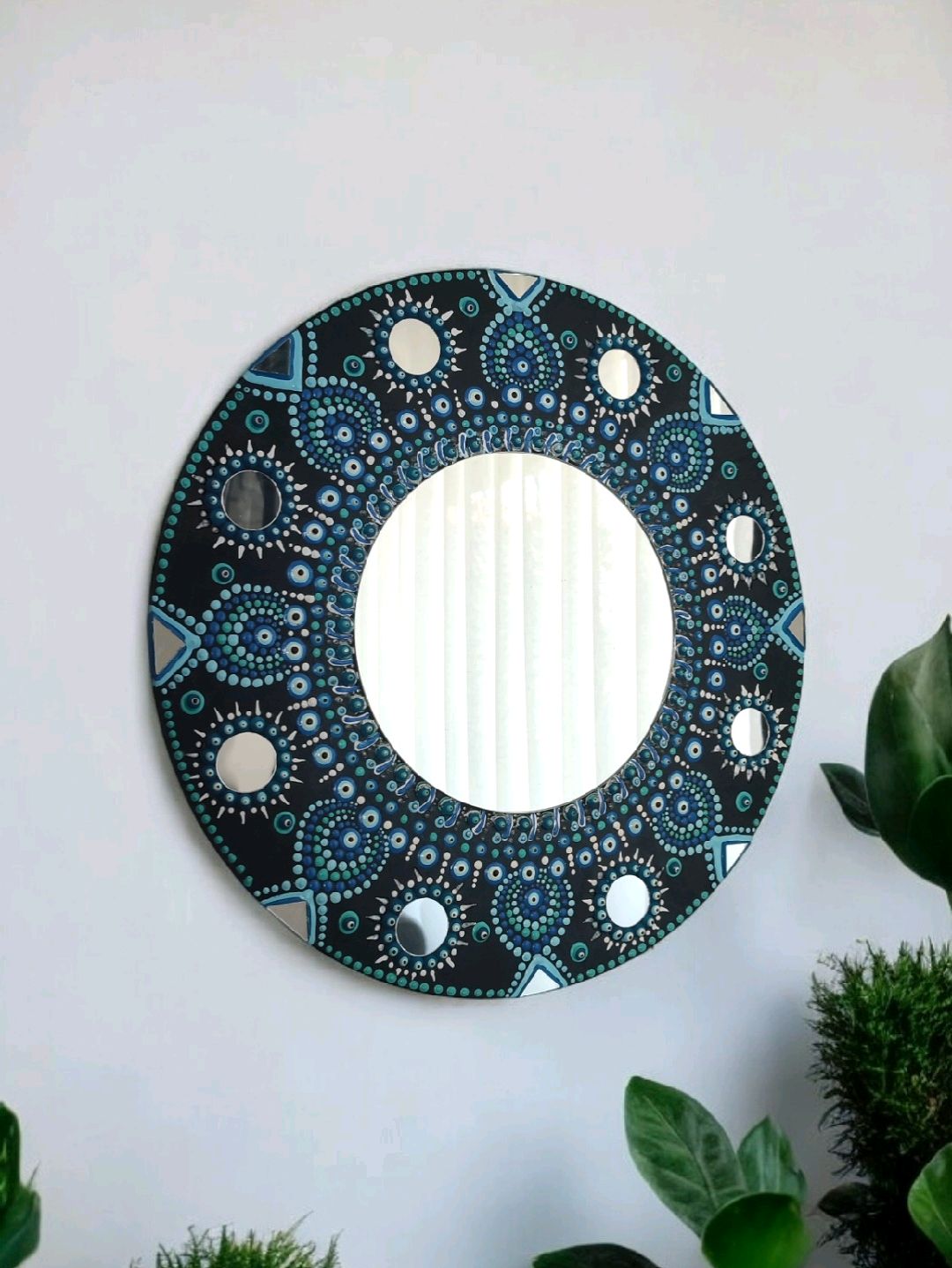 dot-mandala-ayna-mavi
