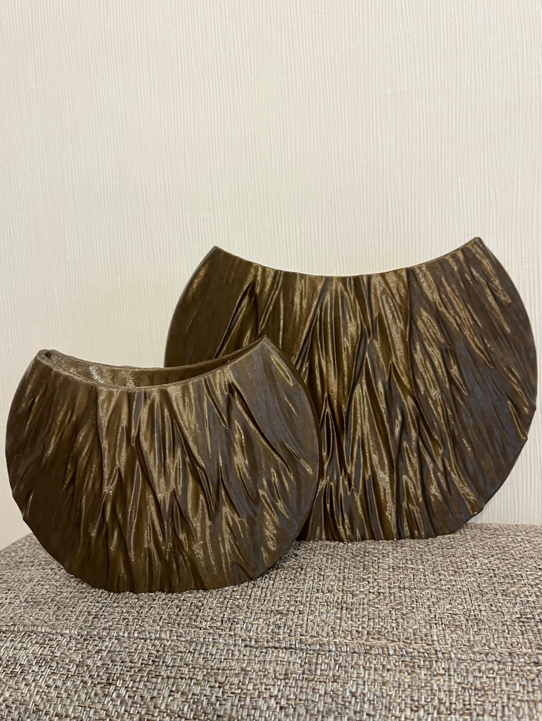 oval-desenli-vazo-3d-gri