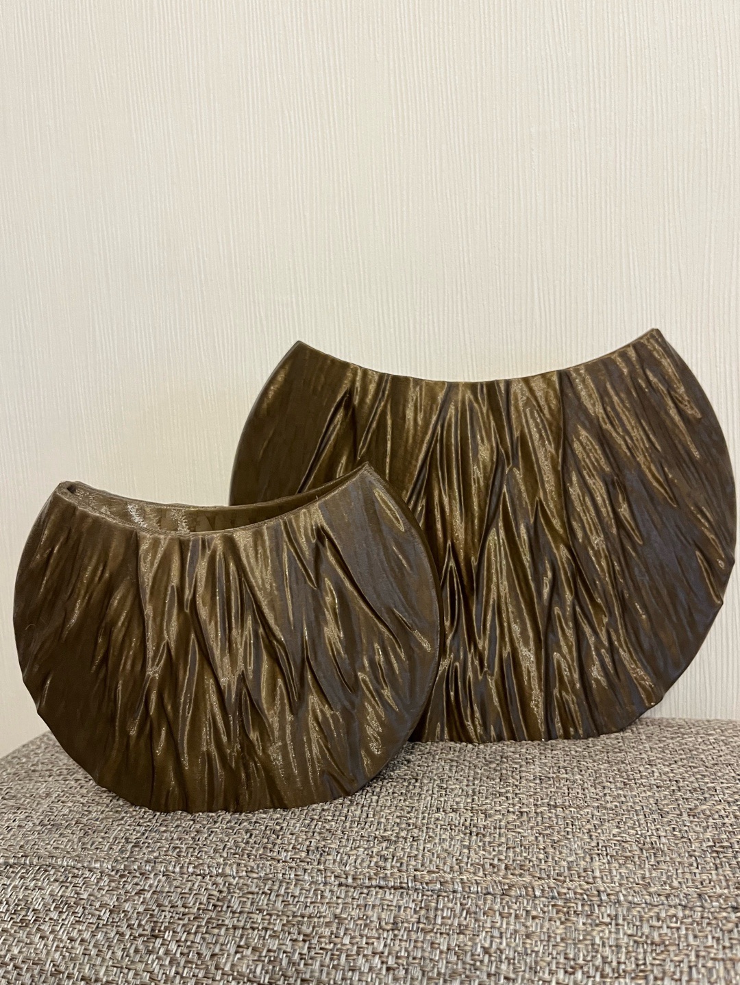 oval-desenli-vazo-3d-siyah