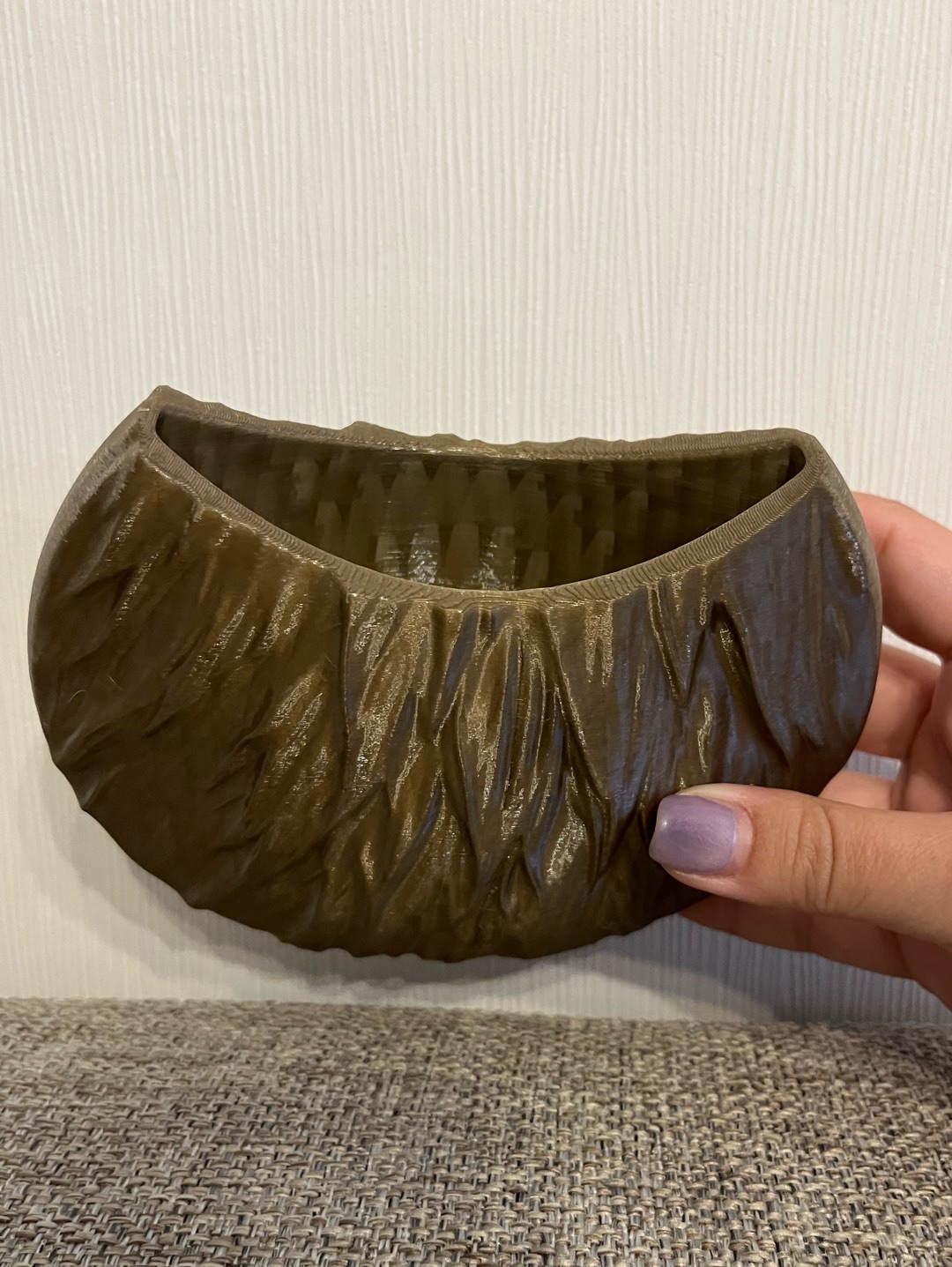 oval-desenli-vazo-3d-siyah