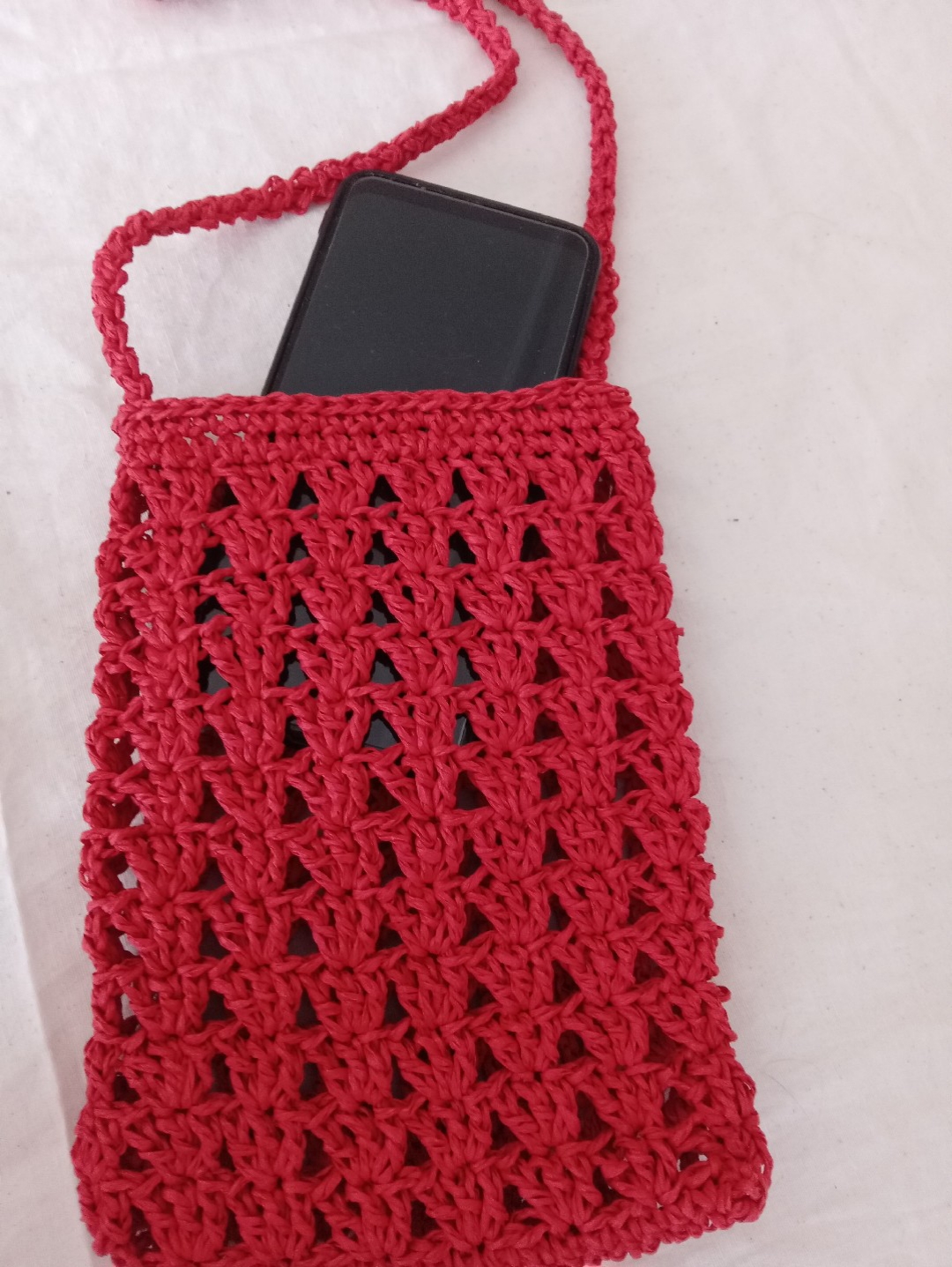 telefon-cantasi-kirmizi