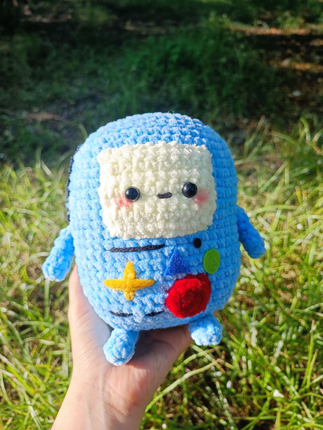 amigurumi-bmo-acik-mavi