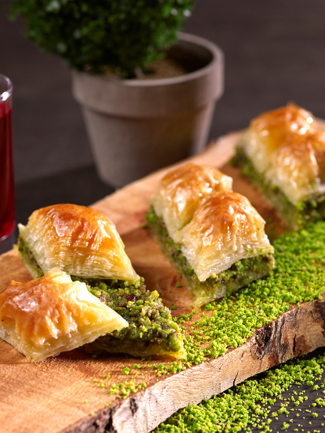 tepside-klasik-antep-baklava