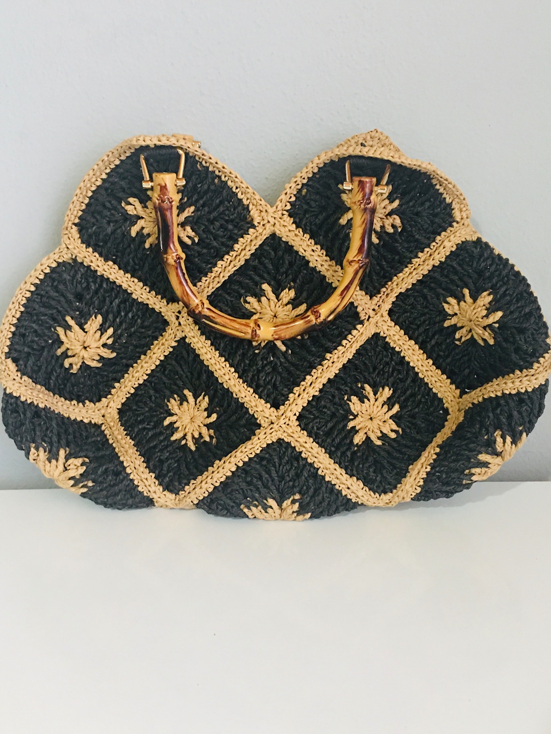 kagit-ip-mozaik-motif-canta-taba