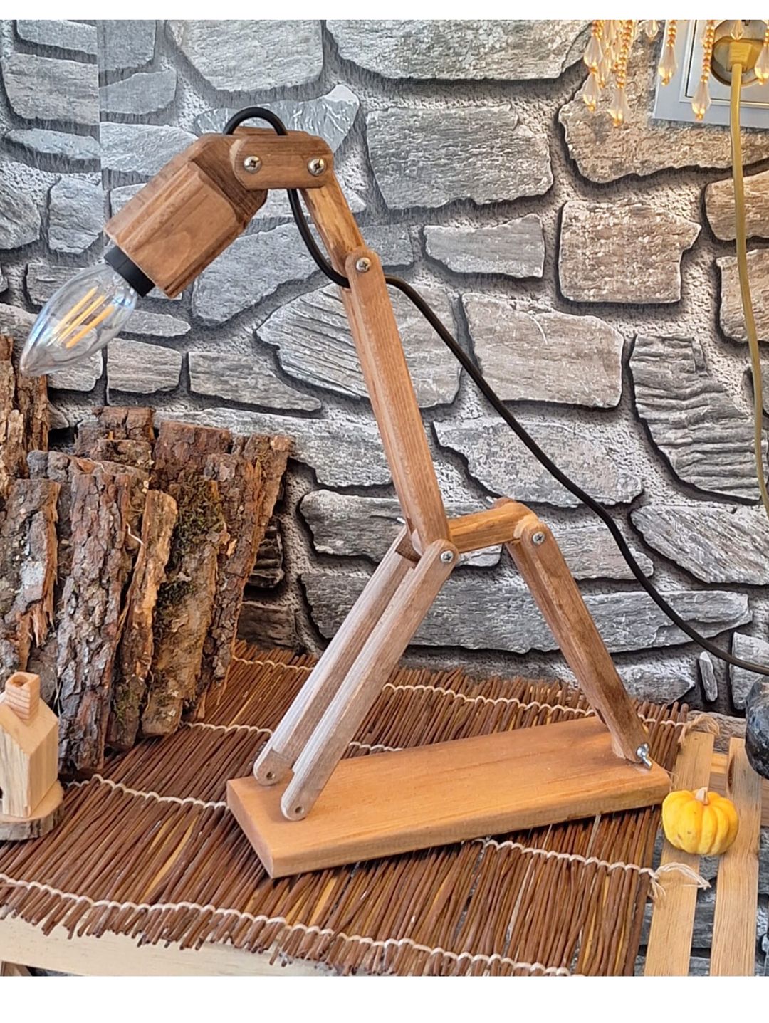 ahsap-hareketli-okuma-lambasi-giraffe-lamp---006