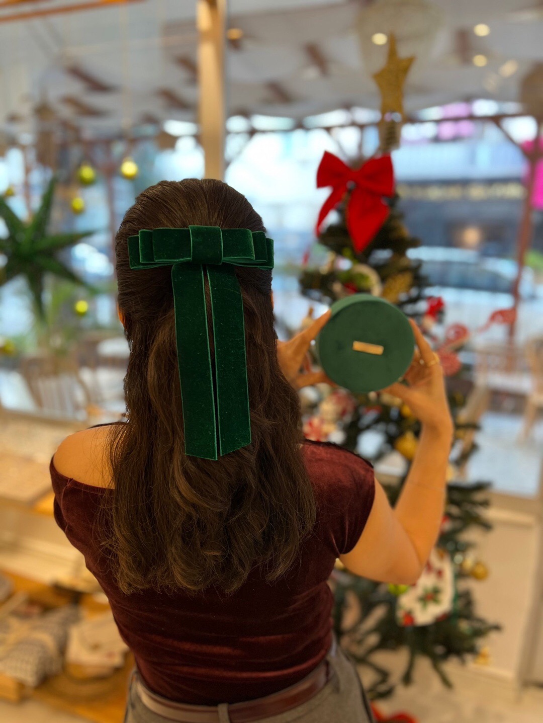 yesil-tasli-kadife-toka-yesil