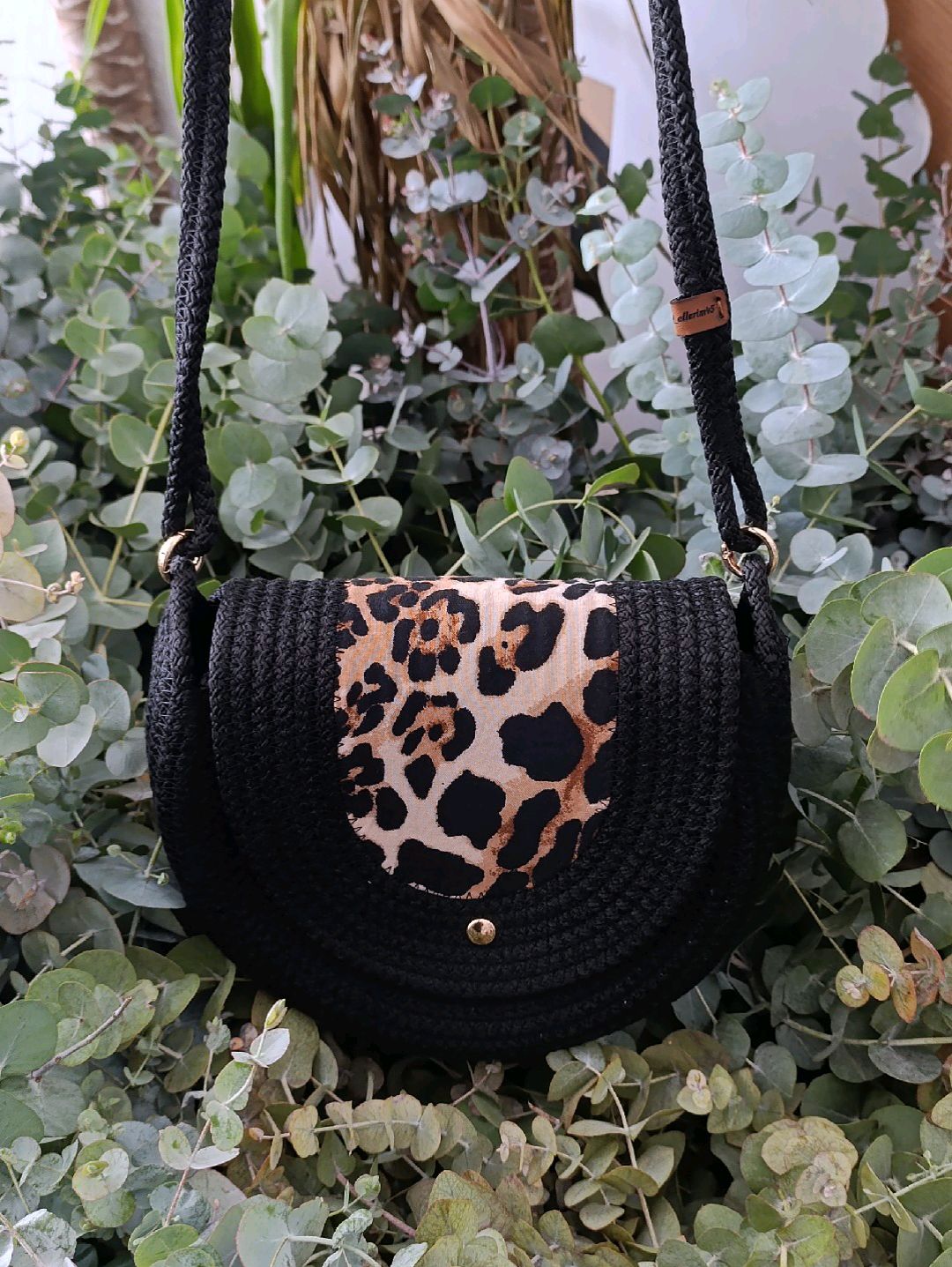 makaron-canta-siyah