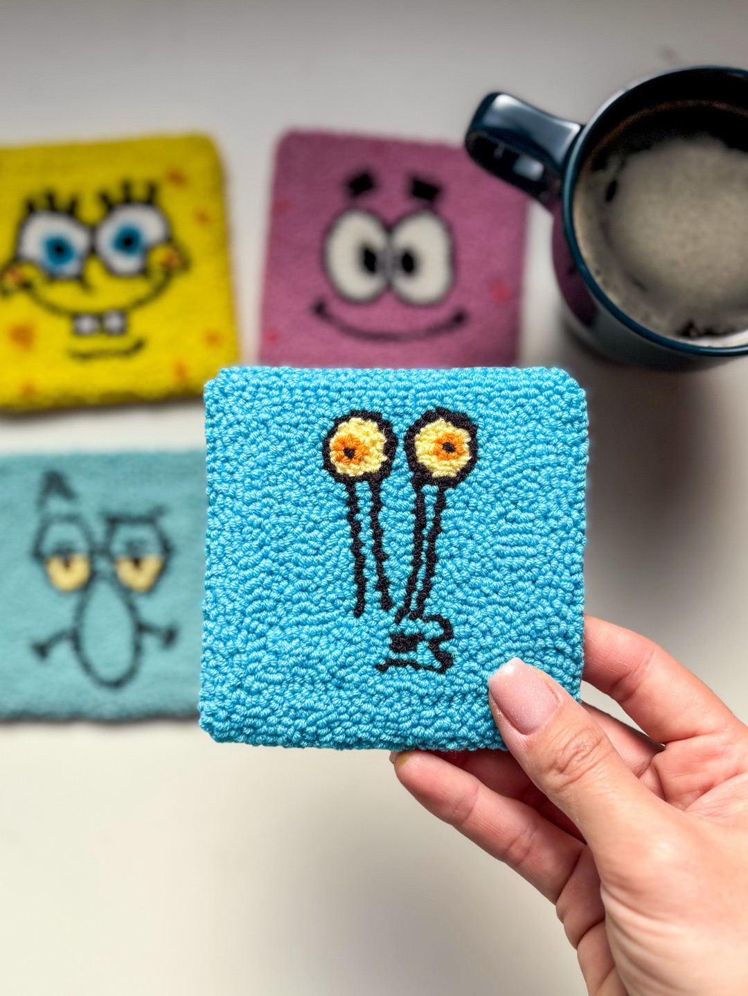 spongebob-punch-bardak-altligi-mavi