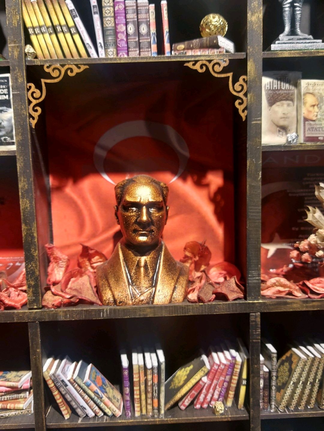 ataturk-siyahimsi-koyu-kahverengi