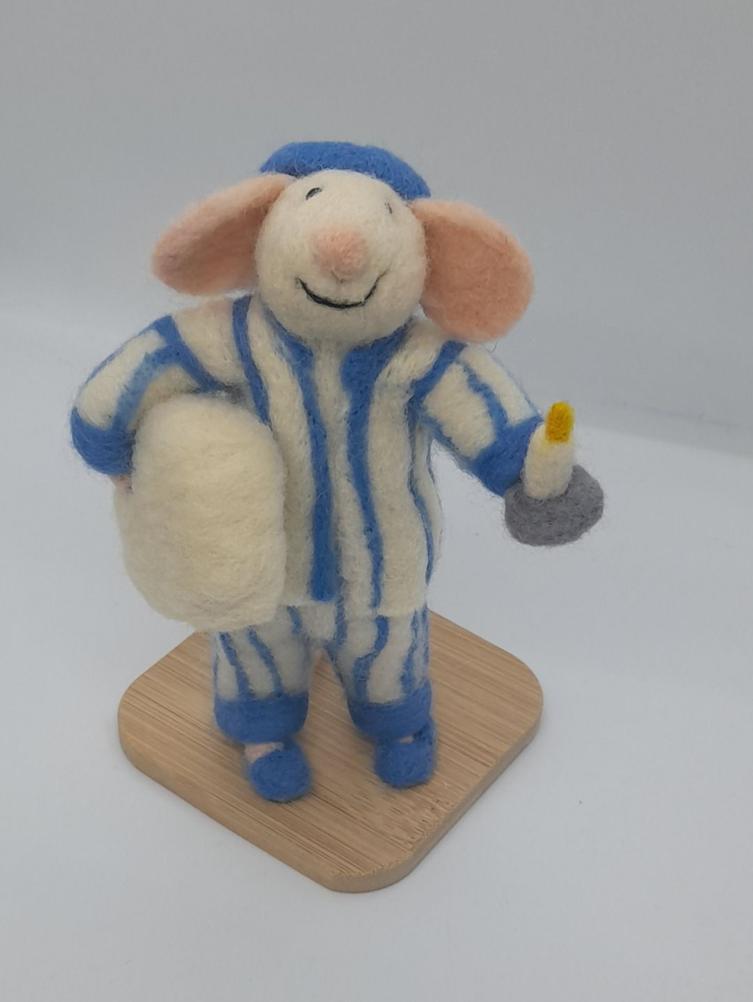 pijamali-fare-kece-figur-cok-renkli