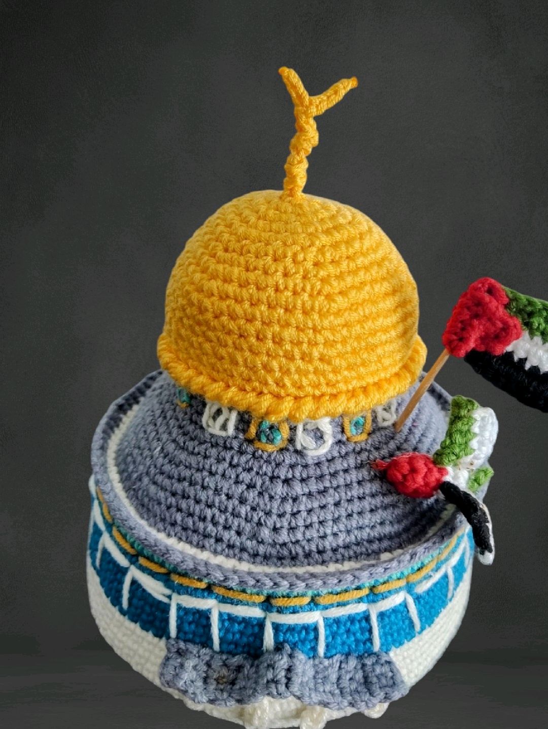 amigurami-manevi-obje-gri