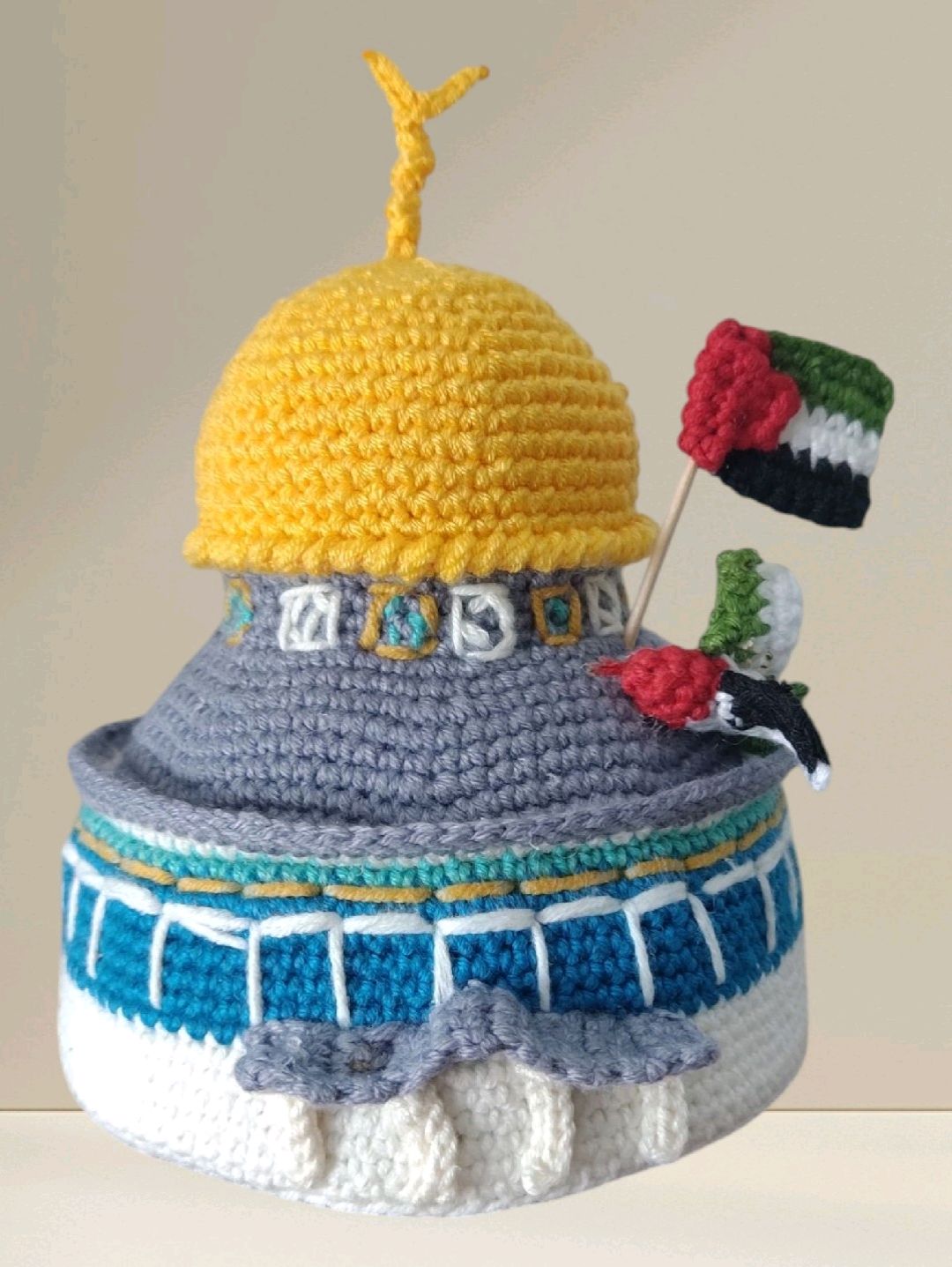 amigurami-manevi-obje-gri