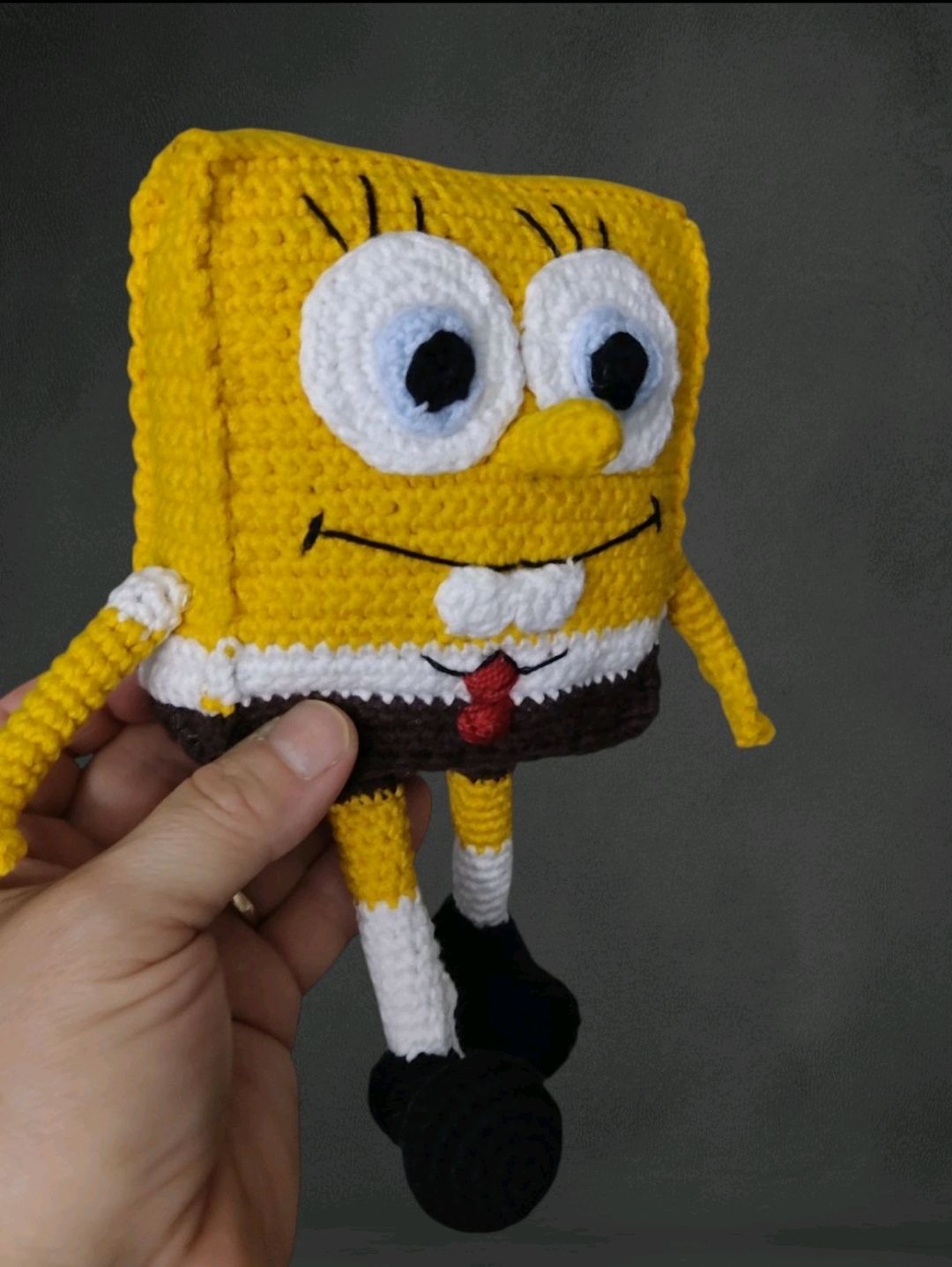 amigurami-sunger-bob-sari