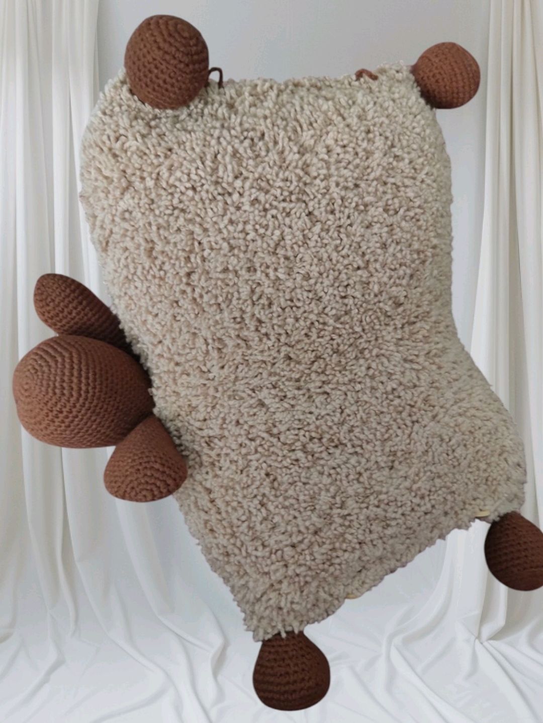 amigurami-kuzucum-yastik-kahverengi