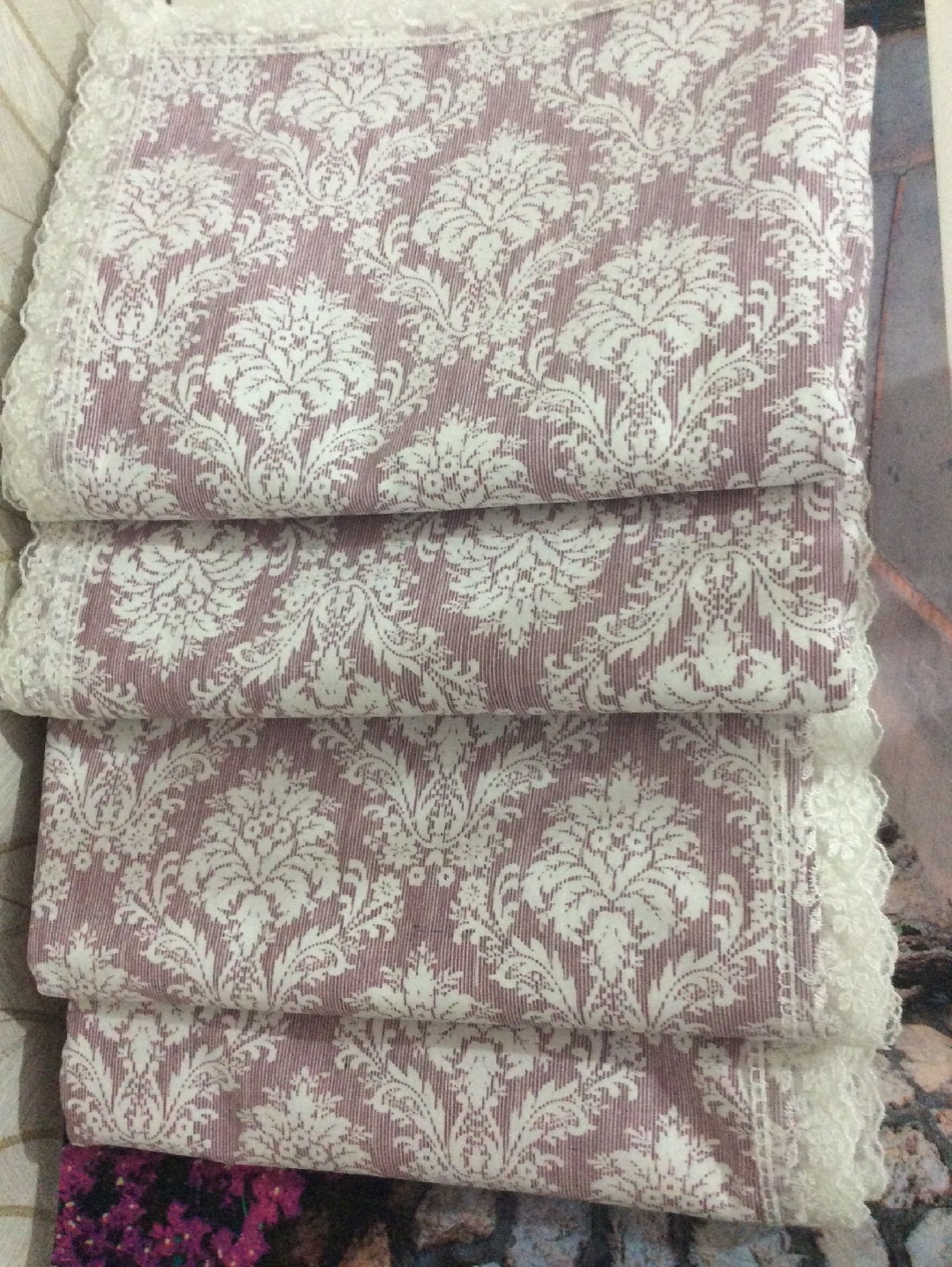 masa-ortusu-pembe