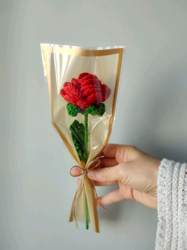 Gül Aranjmanı Gül Buketi Örgü Gül Yapay Gül Kırmızı